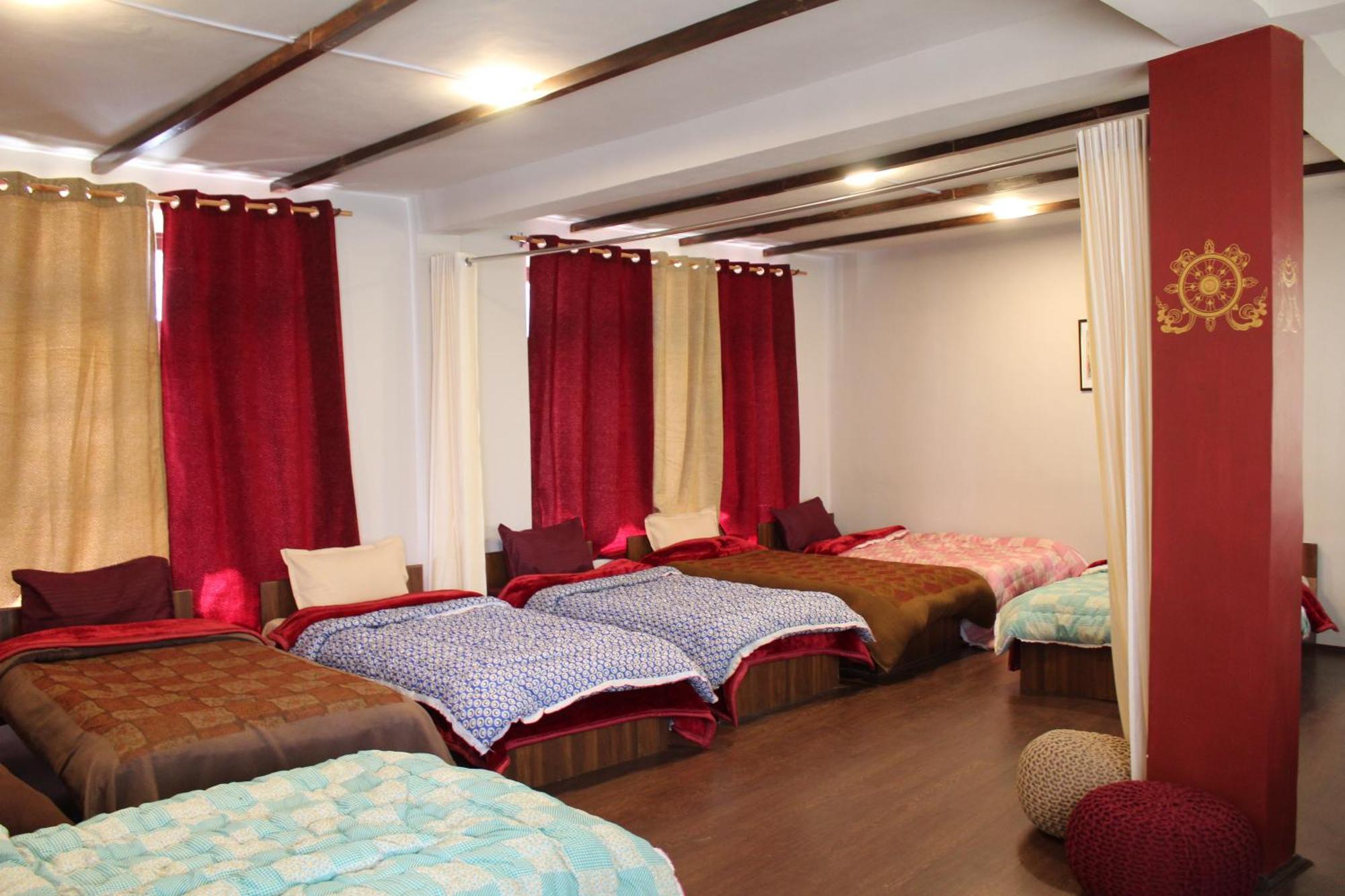 Hostel Kyelang Times Zewnętrze zdjęcie