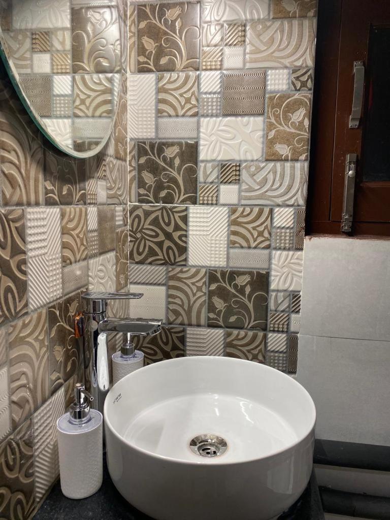 Hostel Kyelang Times Zewnętrze zdjęcie