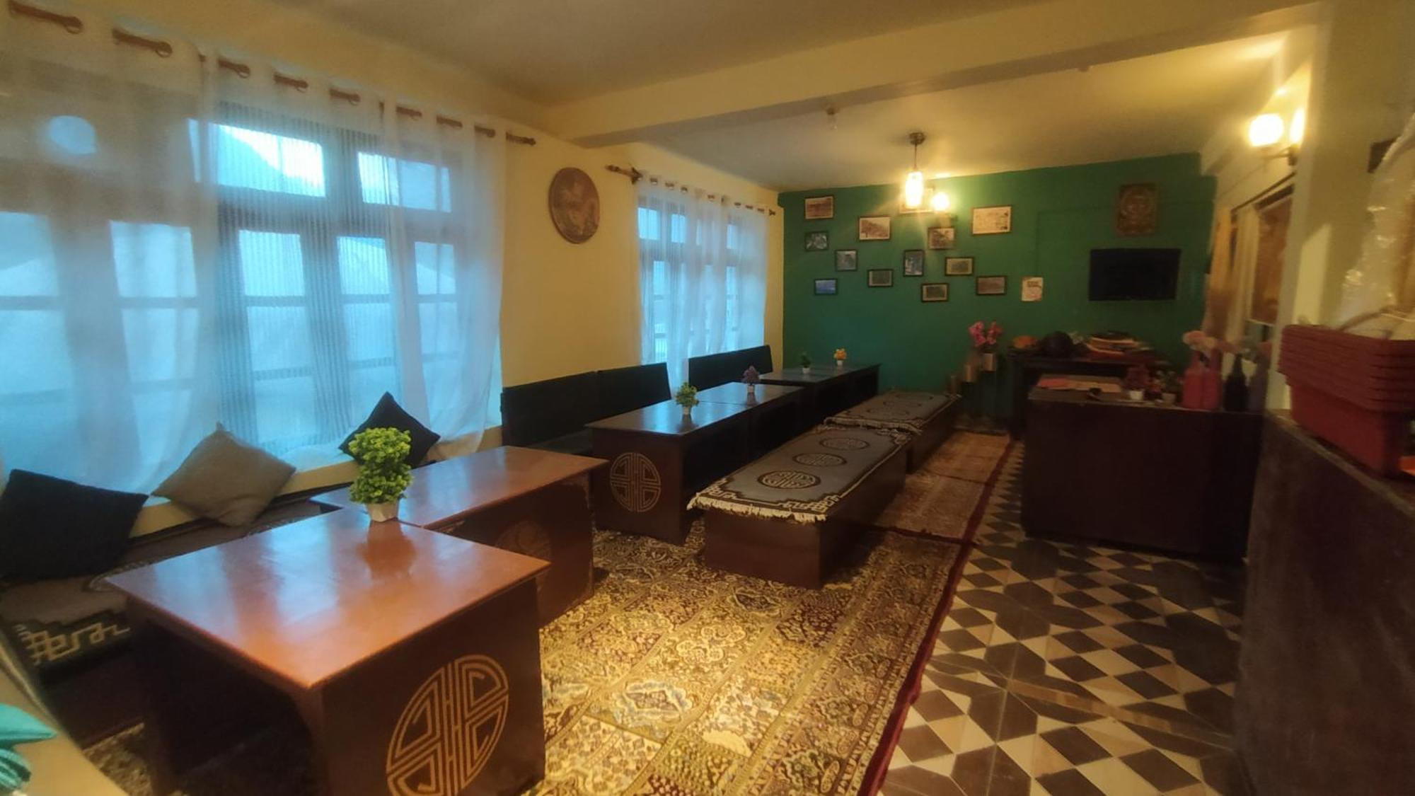 Hostel Kyelang Times Zewnętrze zdjęcie